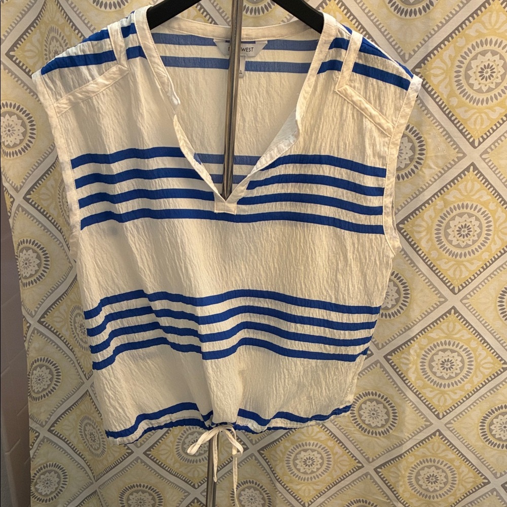 Nine West White and Blue Striped Sleeveless V-Neck Tank